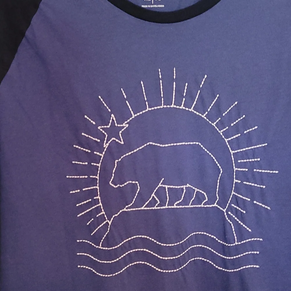 NWOT Old Navy shirt - Picture 2 of 4